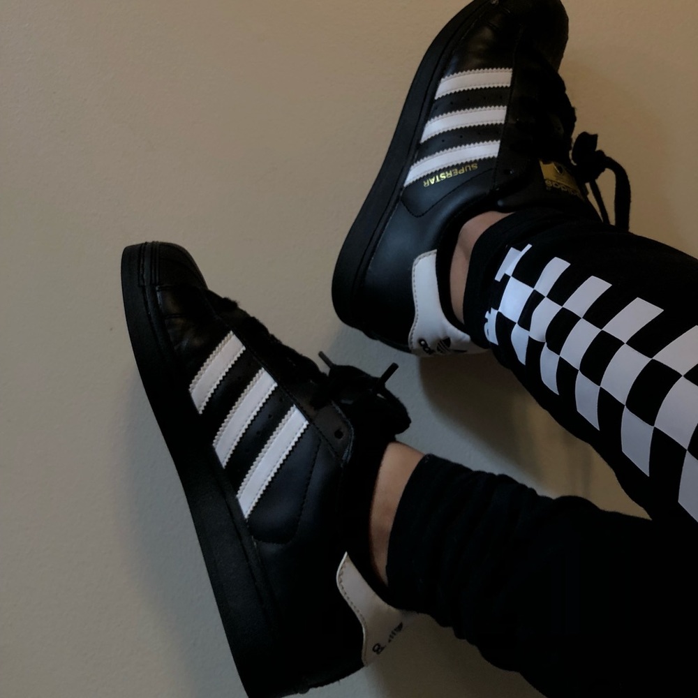 Adidas black/white Superstars